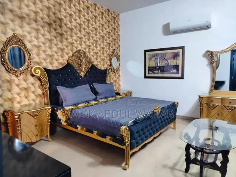 Fully Furnished 5-Bedroom House for Short-Term Rental