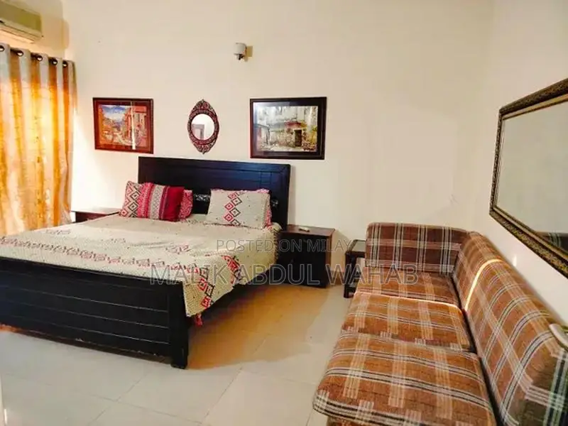 Fully Furnished 10 Marla Double Storey House with 4 Bedrooms