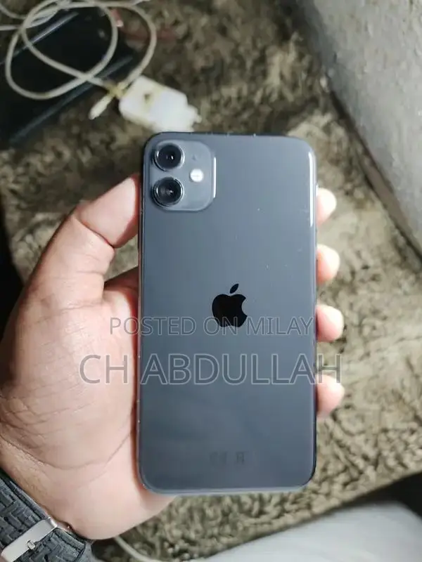 Apple iPhone 11 64GB Smartphone - Black Model