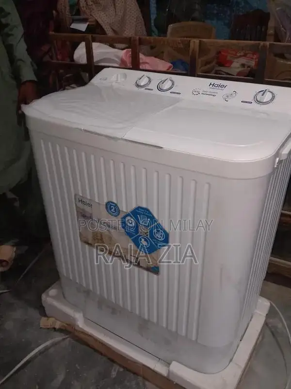 Compact Home Humidifier with Multiple Advanced Features