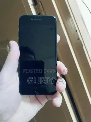 Pre-Owned iPhone 7 Black Smartphone