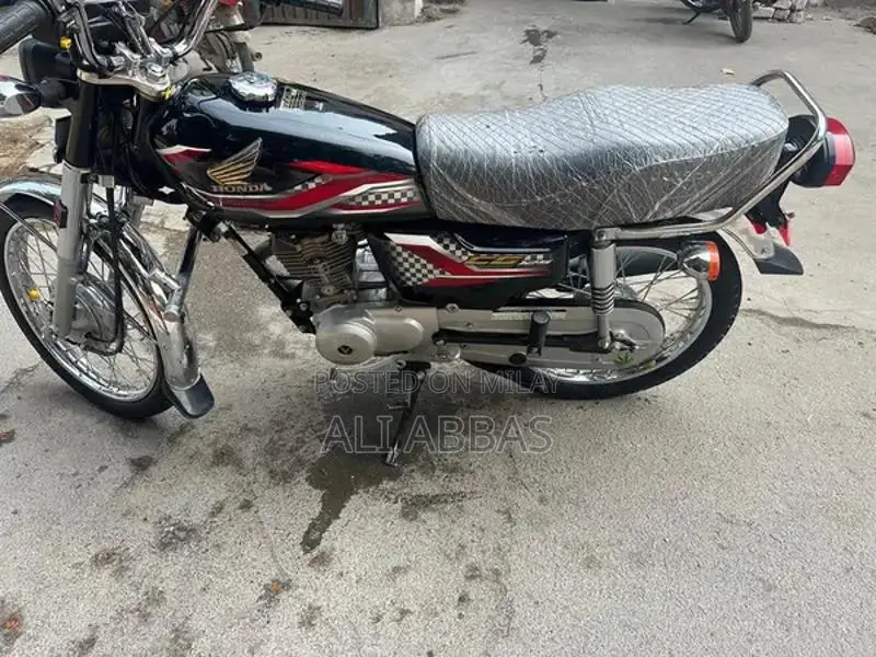 Honda 125cc Motorcycle with Lamination and LED Installation