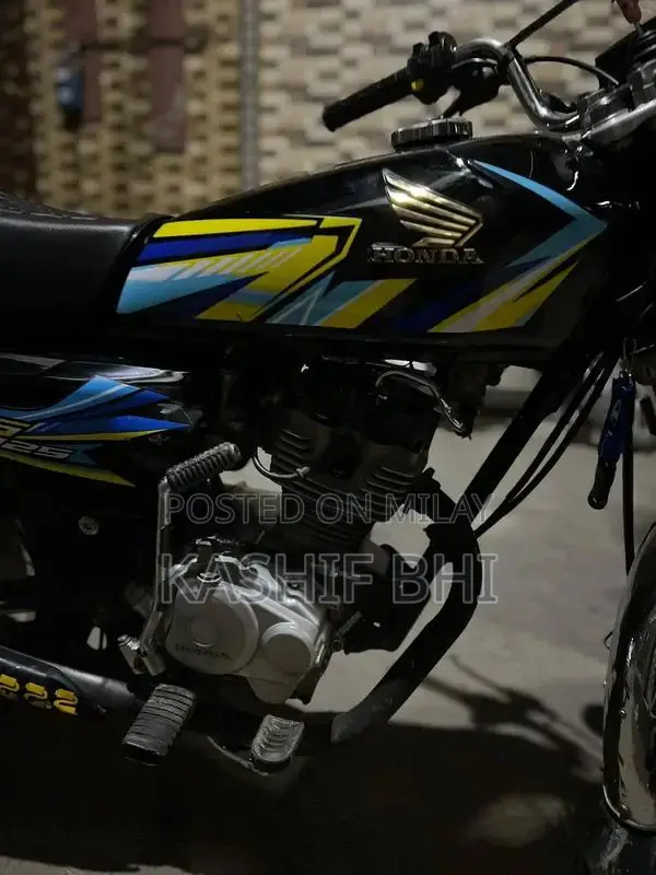 Honda 125 Motorcycle 2023-2024 Model