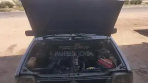 Suzuki Mehran VXR 2010 Compact Sedan