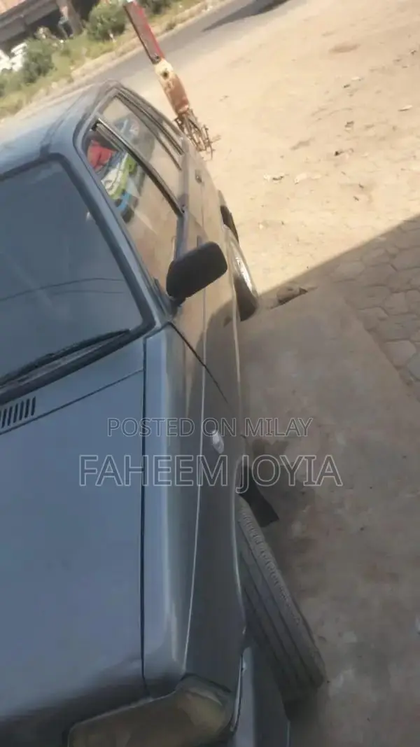 Suzuki Mehran VXR 2010 Compact Sedan