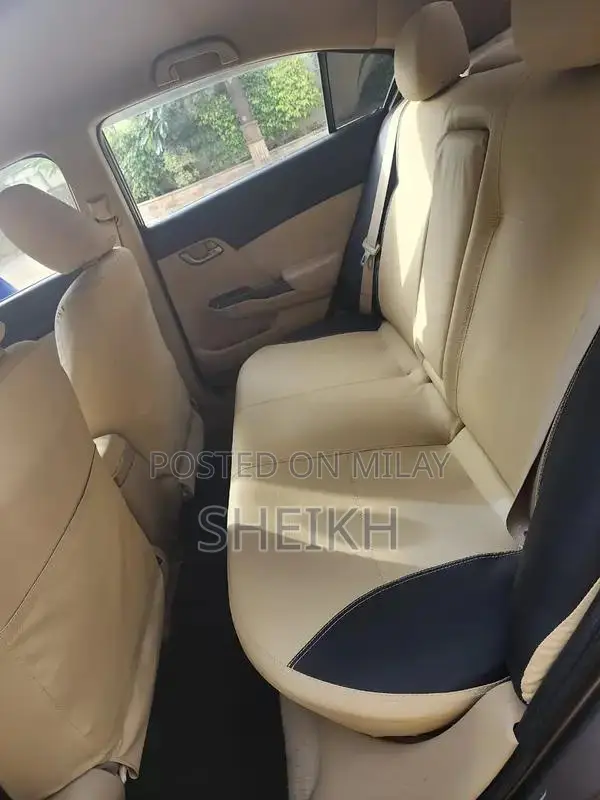 Honda Civic VTi Oriel Prosmatec Sedan 2014