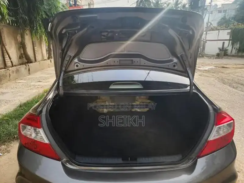 Honda Civic VTi Oriel Prosmatec Sedan 2014