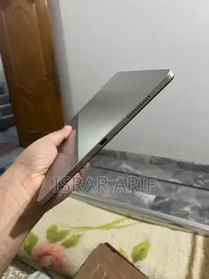 Lenovo P11 Pro Tablet - Gaming and Entertainment Powerhouse