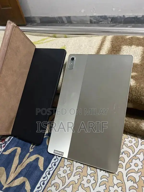 Lenovo P11 Pro Tablet - Gaming and Entertainment Powerhouse