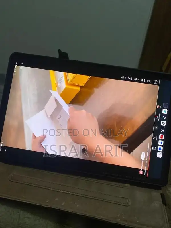 Lenovo P11 Pro Tablet - Gaming and Entertainment Powerhouse