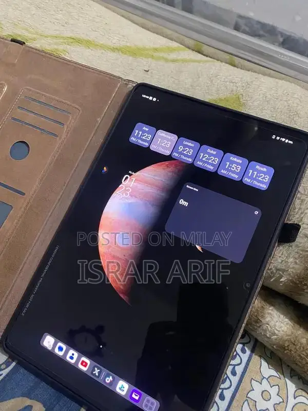 Lenovo P11 Pro Tablet - Gaming and Entertainment Powerhouse