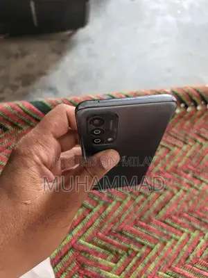 5G Smartphone with Touchscreen Issue Single SIM