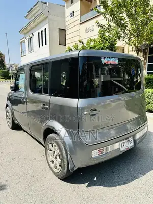 Nissan Cube Compact Hatchback - Imported Japanese Midsize Vehicle