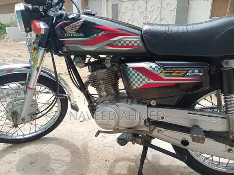 Honda 125cc Motorcycle - 2024 Model First Owner