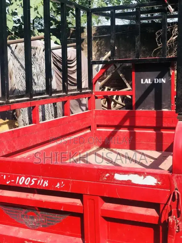Lal Din 150cc Loader Vehicle with Spare Wheel