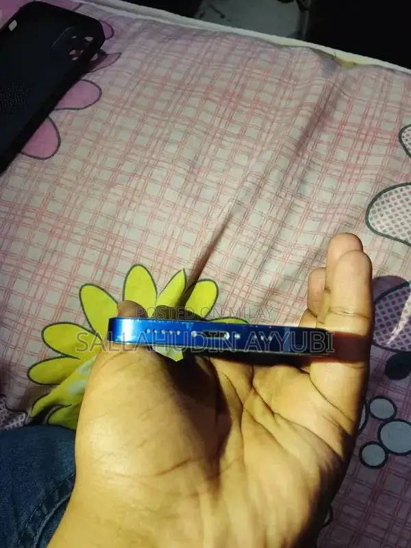 Apple iPhone 12 64GB Smartphone Cellular Device