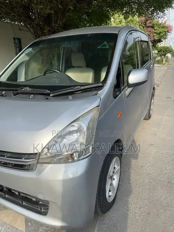 2015 Daihatsu Move Top-Line Compact Family Car