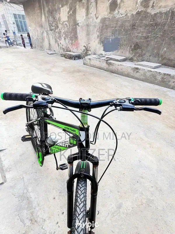 MTB Mountain Bike 26-inch with Suspension and Disk Brakes