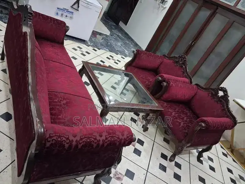 5 Seater Living Room Sofa Set with Center Table
