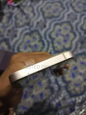 Factory Unlocked iPhone 13 128GB - Fully Functional