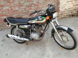 Classic Vehicle 16 Model - Performance Sedan