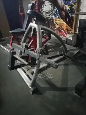 Photo - Home Gym Fitness Equipment - T Bar and Bench Set