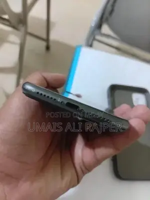 iPhone 11 64GB Smartphone with High Battery Life