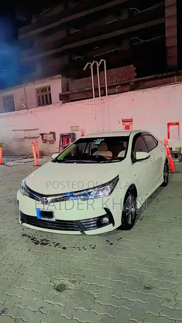 Toyota Corolla Altis 1.6 Automatic Sedan