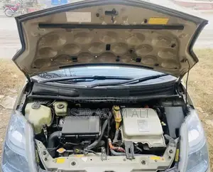 Imported 2014 Lightweight Alloy Rim Car with Original Documents