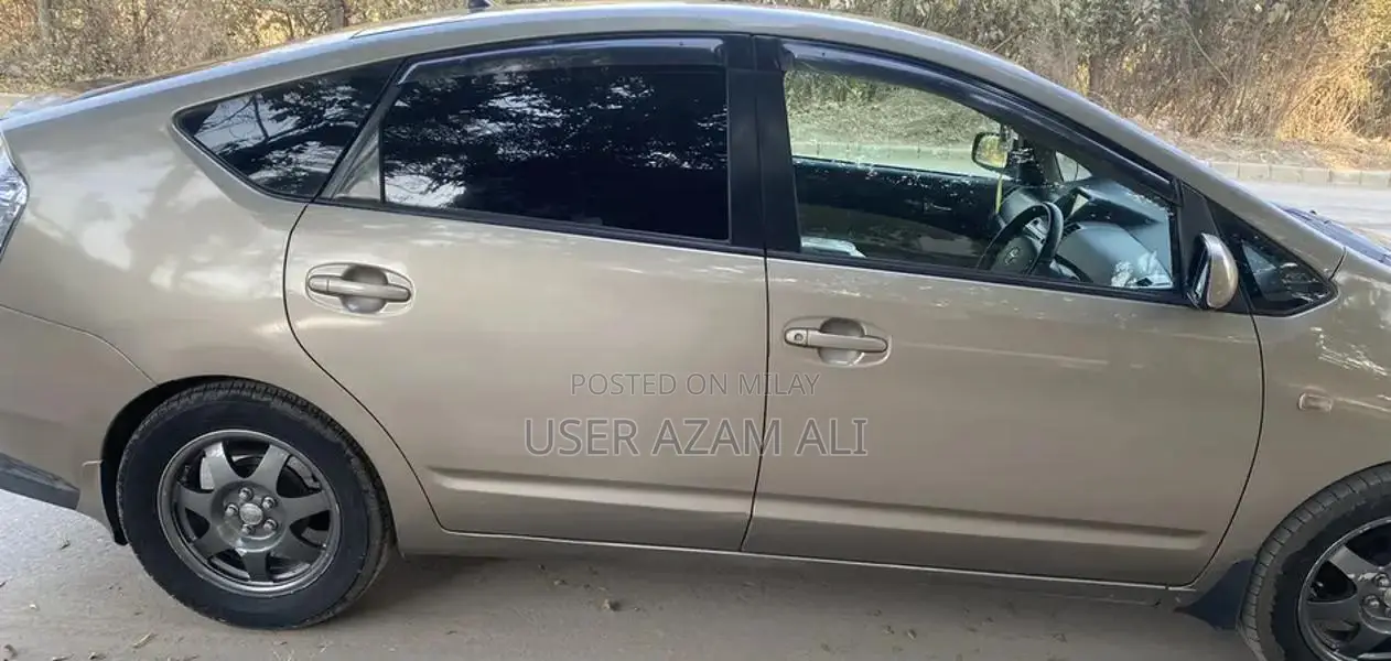 Imported 2014 Lightweight Alloy Rim Car with Original Documents