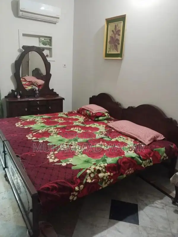 2 Single Beds with Mattresses, Dresser, and 4 Wooden Chairs