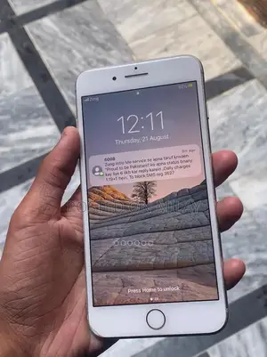 iPhone 7 Plus Chromebook Compatible Smartphone