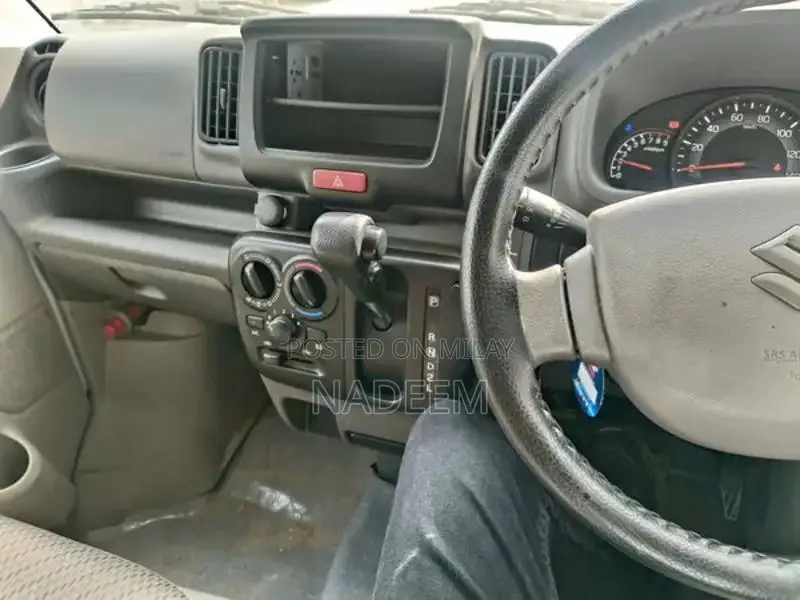 Suzuki Every 2020 Minivan - White Compact Van with Modern Features