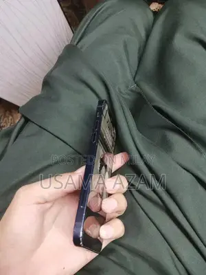 iPhone 12 64GB Smartphone with Minor Wear