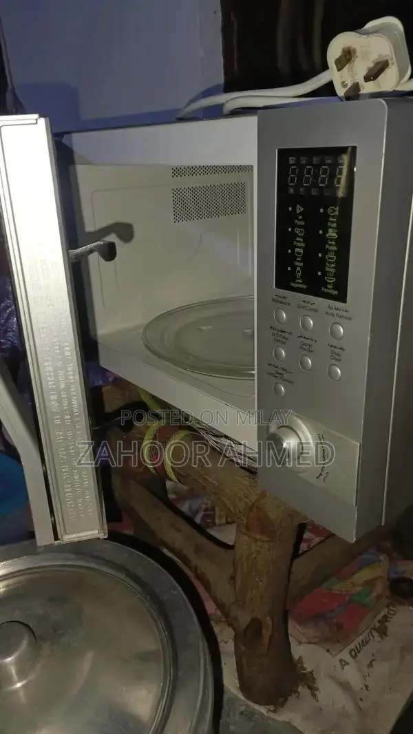 Elekta Microwave and Oven Combo Kitchen Appliance