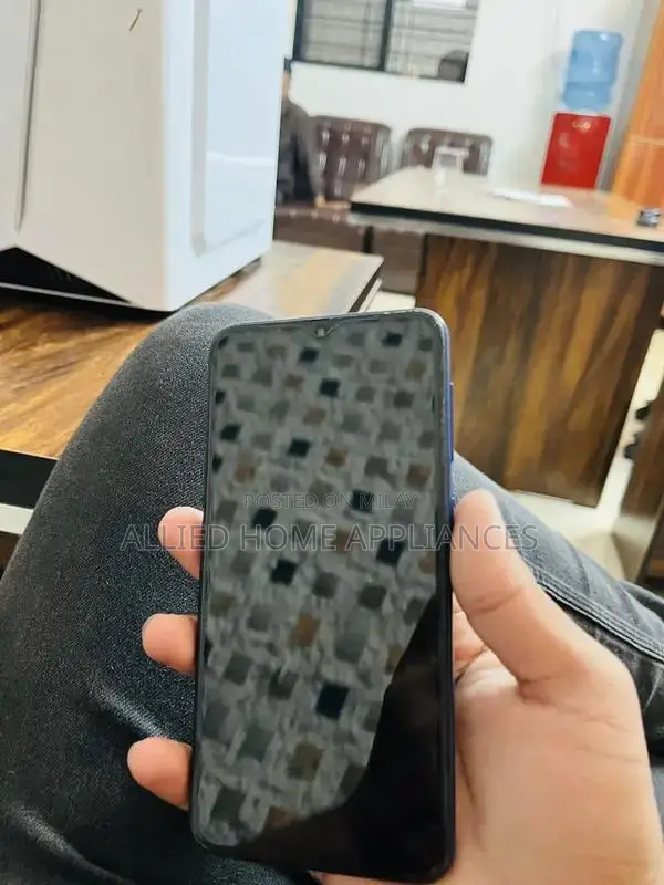 Samsung Galaxy A10 Budget Smartphone with Dual SIM