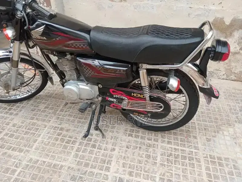 Honda 125cc Motorcycle 2024 Model - First Owner