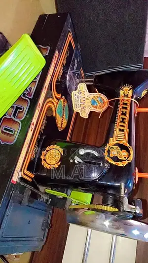 Compact Electronic Sewing Machine - High Performance