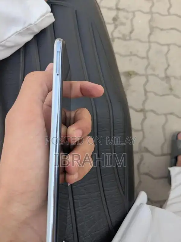 4+2/128 Smartphone with Large Storage and Dual Configuration