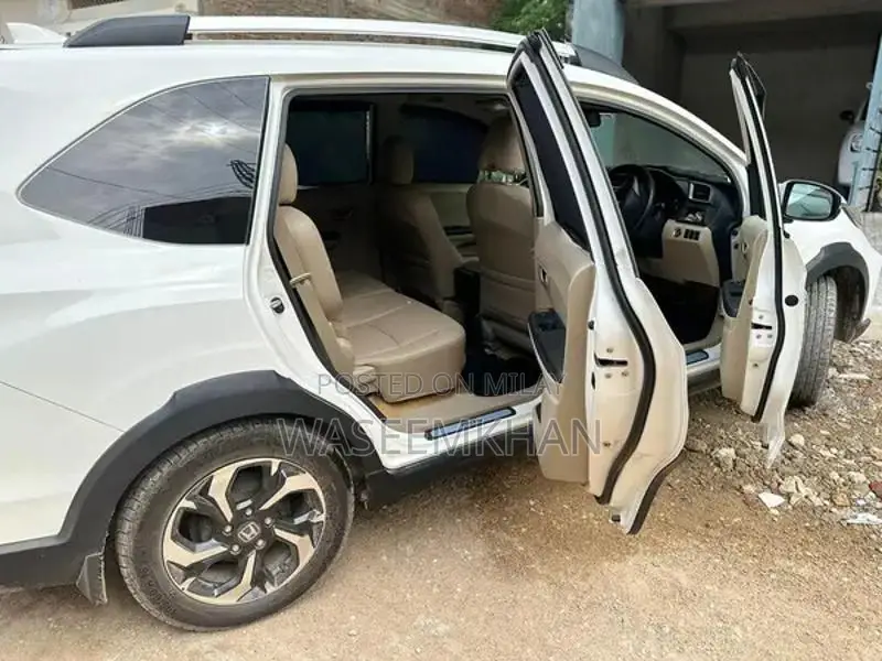 Honda BR-V 2025 Compact SUV Low Mileage Nearly New