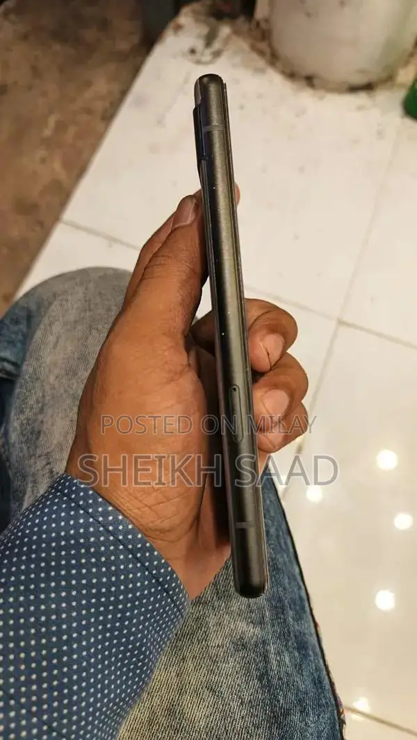 Mobile Phone Kit - Sealed Original Package