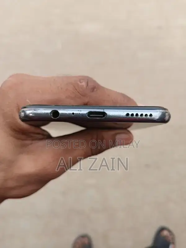 Compact Mobile Device with Basic Functionality