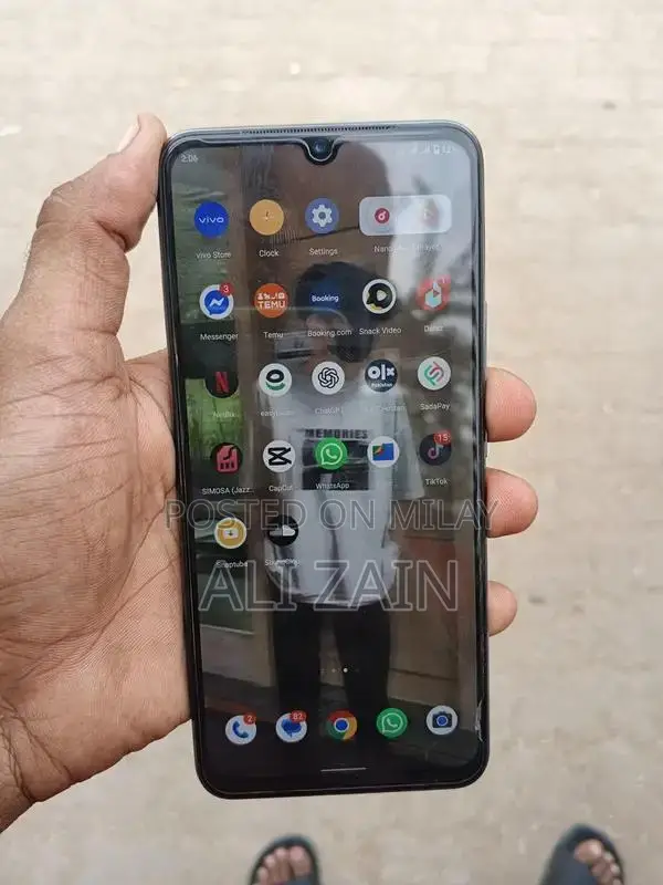 Compact Mobile Device with Basic Functionality