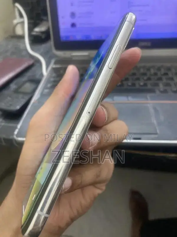 Apple iPhone X 256GB Smartphone White Premium Condition