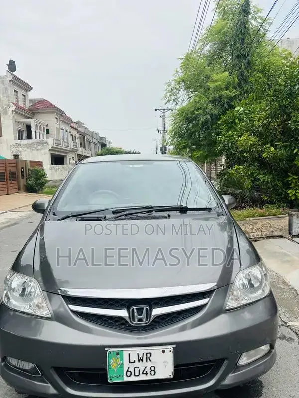 Honda City IDSI 1.3L Sedan - 2006 Manual Transmission Model