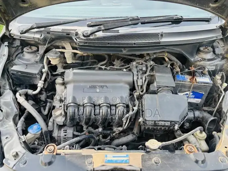 Honda City IDSI 1.3L Sedan - 2006 Manual Transmission Model