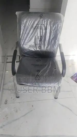 Office Furniture Set with Table and Rolling Chair