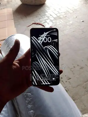 Apple iPhone XS Max: Premium Smartphone with High Battery Health