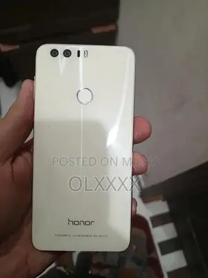 Photo - Huawei Honor 8 Smartphone 4GB RAM 64GB Storage