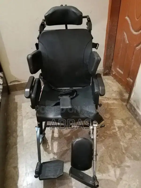 Comfortable Manual Wheelchair with Reclining Option for Enhanced Mobil